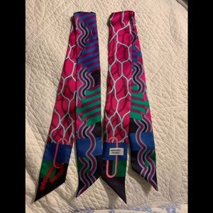 Pair Authentic Hermes vintage twillies